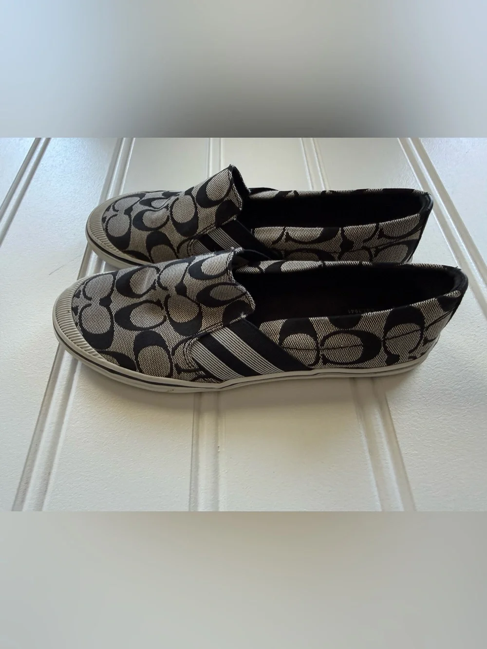 Coach Beale Black Signature Monogram Canvas Slip-On Sneakers Women's 7B 2082